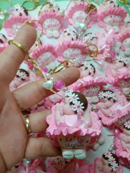 30 Lembrancinhas Bebê Soneca com Guirlanda Biscuit