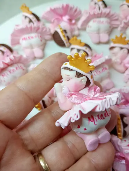 50 Lembrancinha Bebê Realeza em Biscuit