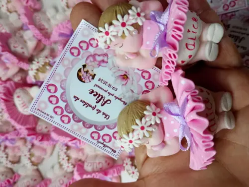 60 Lembrancinhas Bebê Soneca com Guirlanda Biscuit