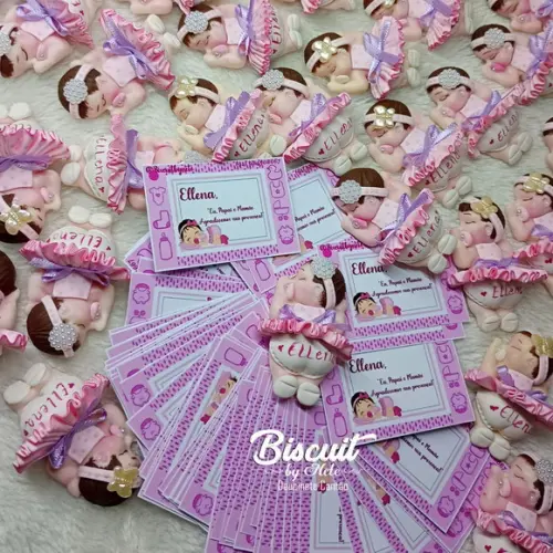 50 Lembrancinhas Bebê Soneca com Guirlanda Biscuit