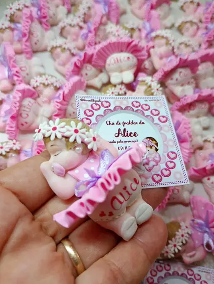 60 Lembrancinhas Bebê Soneca com Guirlanda Biscuit