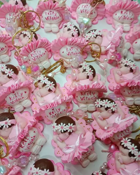 60 Lembrancinhas Bebê Soneca com Guirlanda Biscuit
