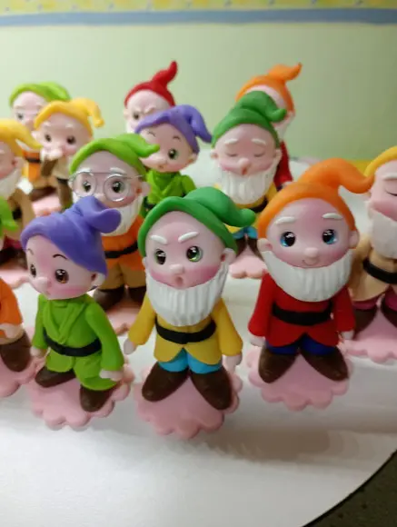 Apliques 7 Anões Branca de Neve em Biscuit