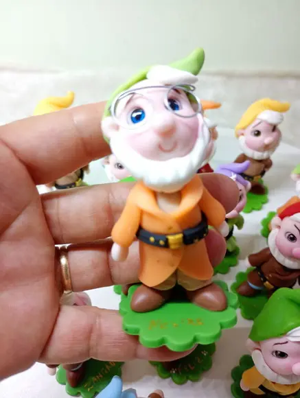 Apliques Anões Branca de Neve em Biscuit