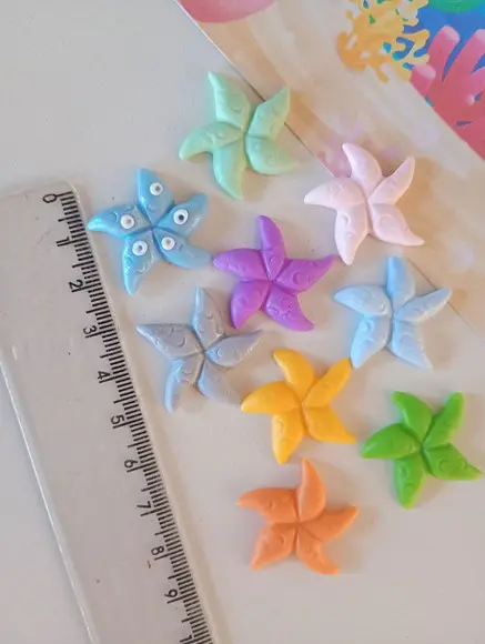 Apliques Mini Peixinhos de Biscuit Linguado