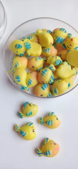Apliques Mini Peixinhos de Biscuit Linguado
