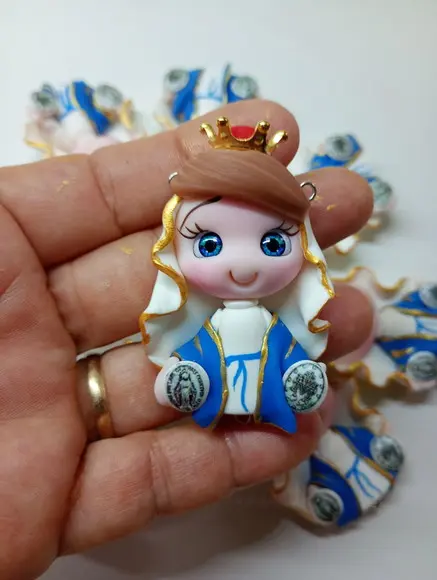 Apliques Nossa Senhora da Medalha Milagrosa em Biscuit