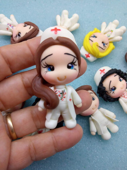 Apliques para Laço Enfermeira em Biscuit