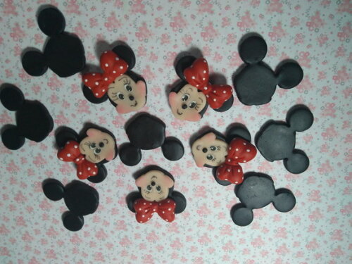 Apliques para laços Ratinha