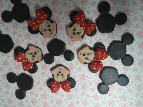 Apliques para laços Ratinha