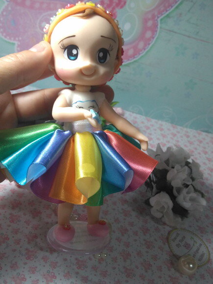 Bonequinha Chuva de Amor em Biscuit
