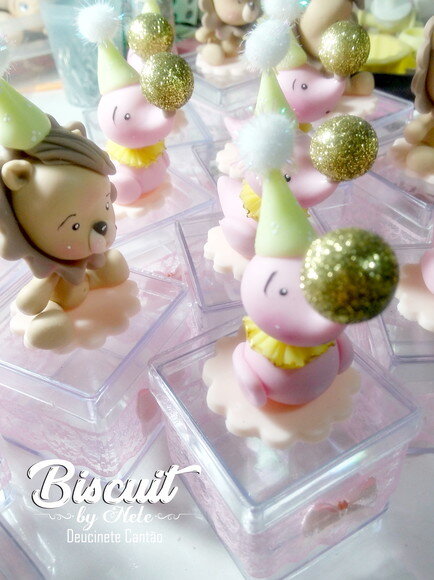 Caixinha de Acrílico Circo Rosa em Biscuit
