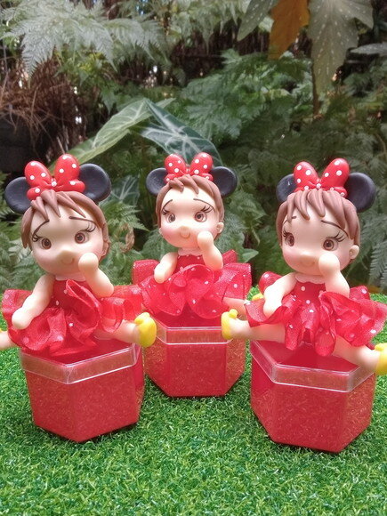 Caixinhas De Acrílico Sextavadas Bonequinhas Mínie