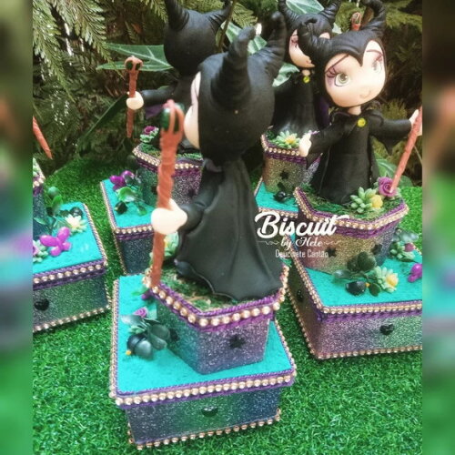 Caixinhas Duplo Luxo Malévola em Biscuit