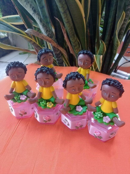 Caixinhas Sextavada Apliques Menina Bita