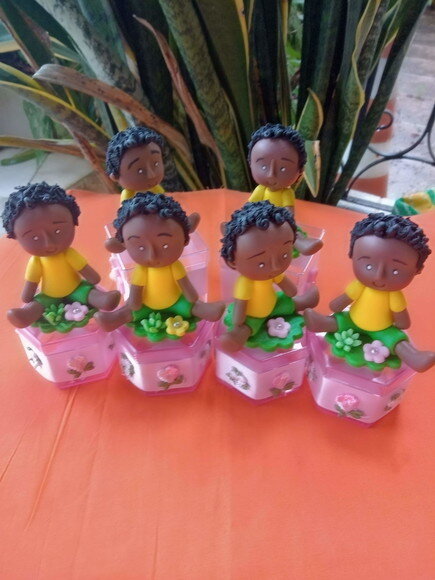 Caixinhas Sextavada Apliques Menina Bita