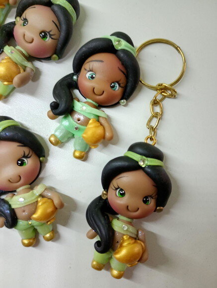 Chaveiro Princesa Jasmine em Biscuit