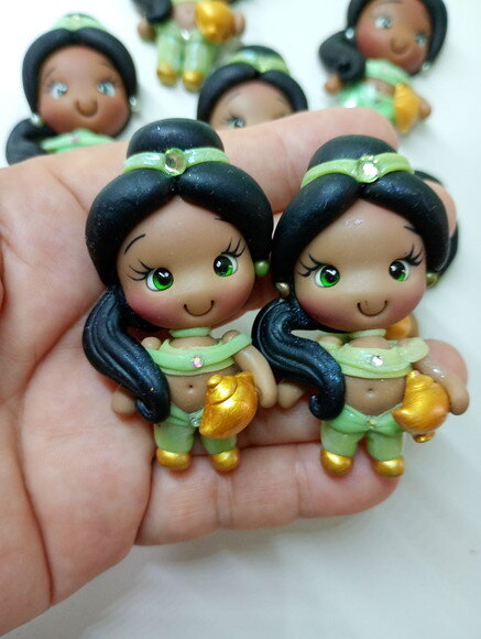 Chaveiro Princesa Jasmine em Biscuit
