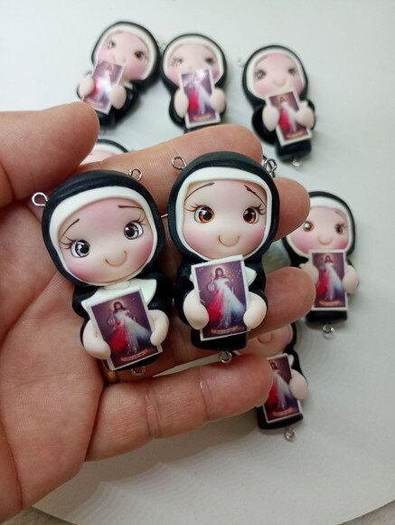 Entremeios Santa Faustina em em Biscuit.