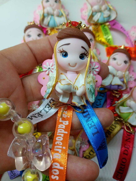 Ímã Nossa Senhora de Nazaré em Biscuit.