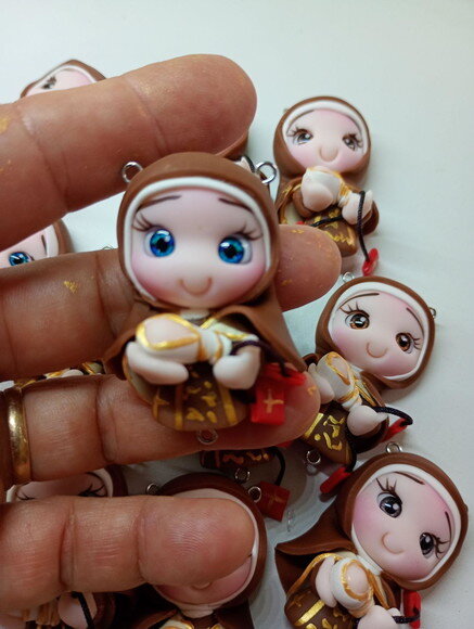 Ímã Nossa Senhora do Carmo em Biscuit