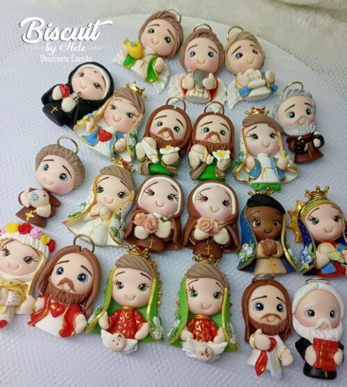 Imãs Santinhos Diversos em Biscuit (valor Unidade)