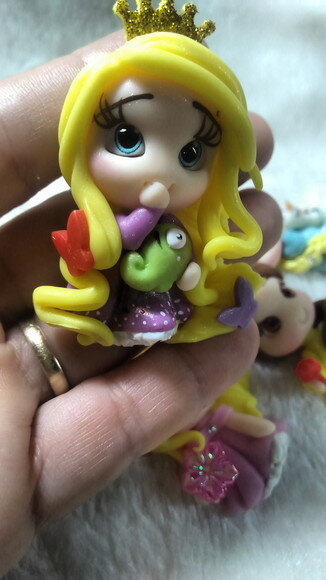 Kit Apliques para Laços Princesinhas Diversas em Biscuit