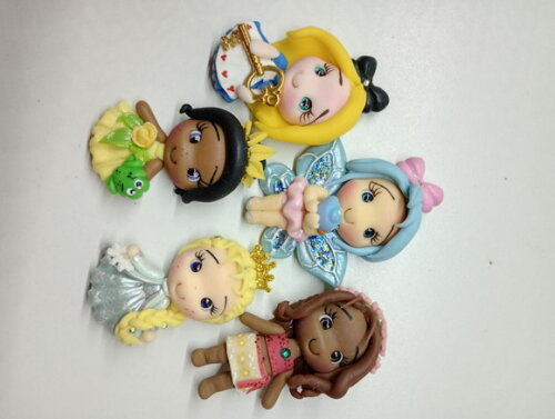 Kit Apliques para Laços Princesinhas Diversas em Biscuit