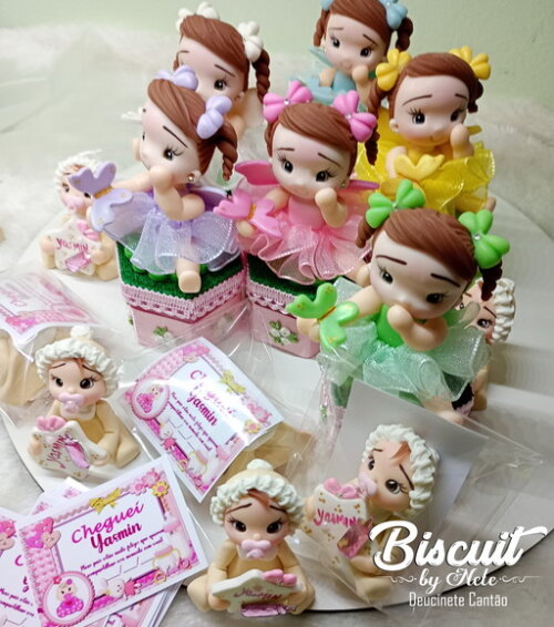Kit Lembrancinhas para Chá de Bebê em Biscuit