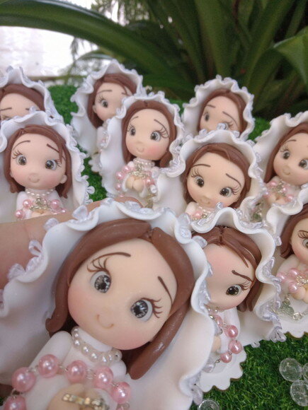 Lembrancinha Primeira Eucaristia Menina em Biscuit