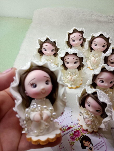 Lembrancinha Primeira Eucaristia Menina em Biscuit 3.
