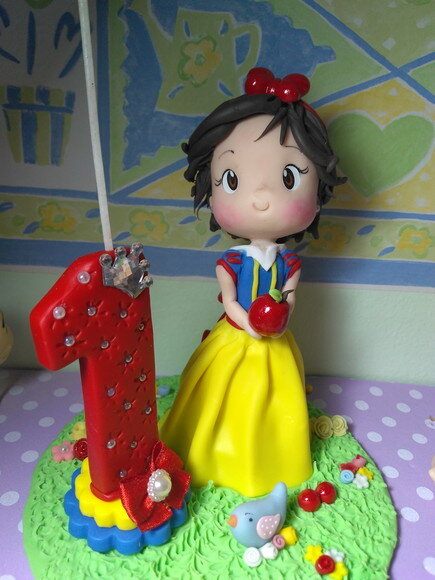 Mini Topo Branca de Neve em Biscuit