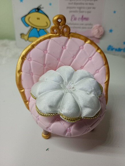 Poltrona Princesa em Biscuit