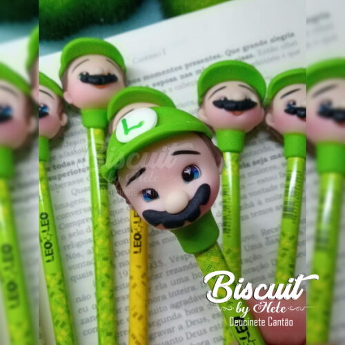 Ponteira de Lápis Luigi Bros em Biscuit.