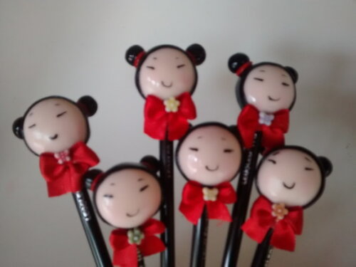 Ponteira de Lápis Pucca em Biscuit