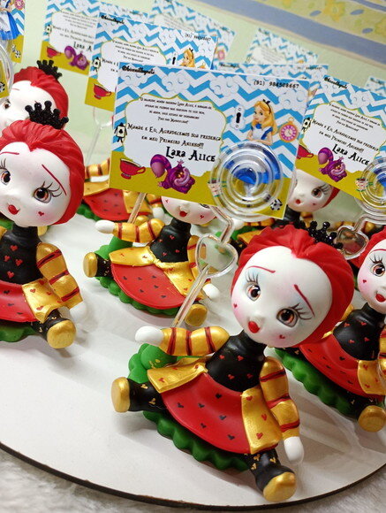 Porta Recado Rainha de Copas da Alice em Biscuit