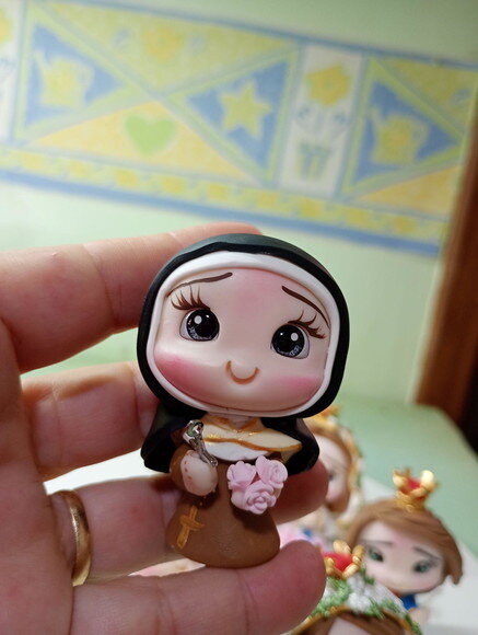 Santa Terezinha em Biscuit para Oratório