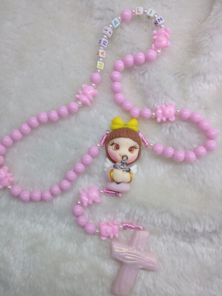 Terço Anjinha Rosa em Biscuit com nome