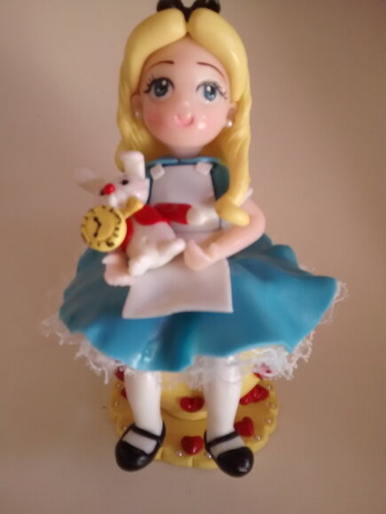 Topo de Bolo Alice na Xícara