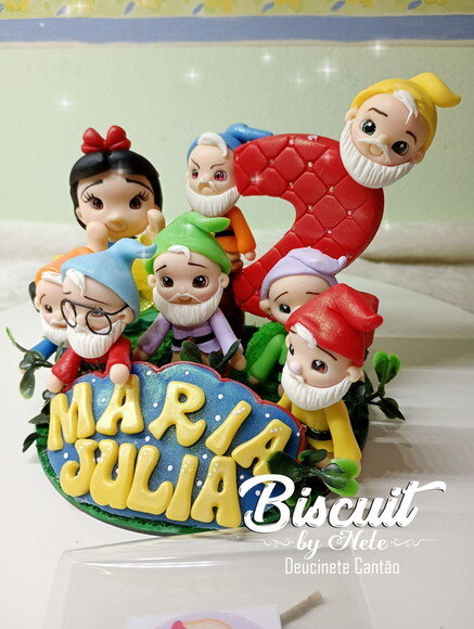 Topo de Bolo Branca de Neve em Biscuit