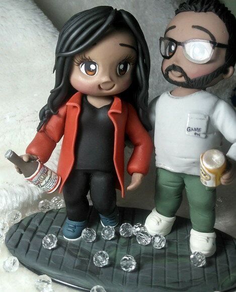 Topo de Bolo Personalizado Casal com Skol