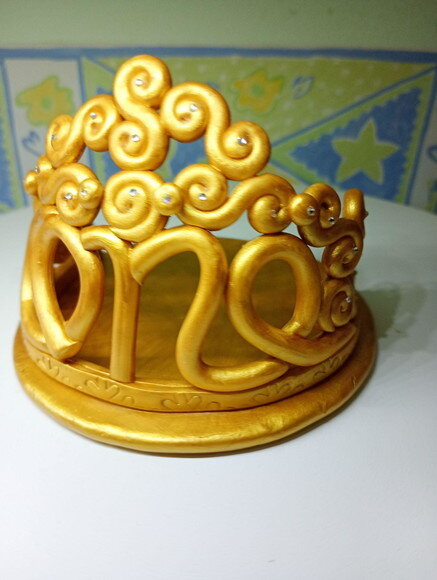 Topo de Bolo Personalizado Coroa de Princesa em Biscuit.