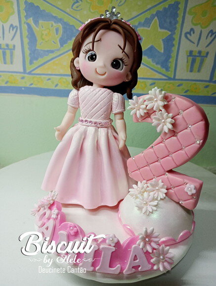 Topo de Bolo Princesinha em Biscuit