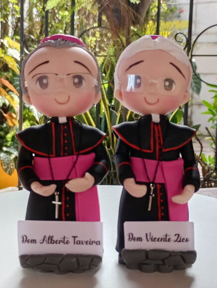 Toy Arcebispo em Biscuit 1