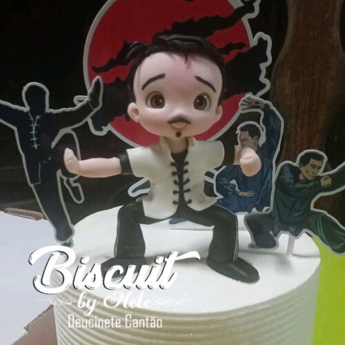 Toy Colecionável Lutador de Kung Fu em Biscuit