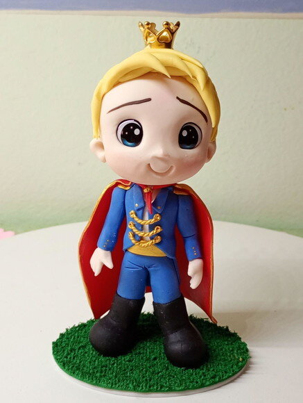 Toy Colecionável Príncipe em Biscuit.
