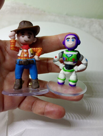 Toy Mini Buzz - Toy Story em Biscuit