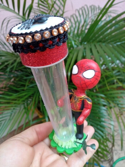 Tubetes Luxo Homem Aranha em Biscuit