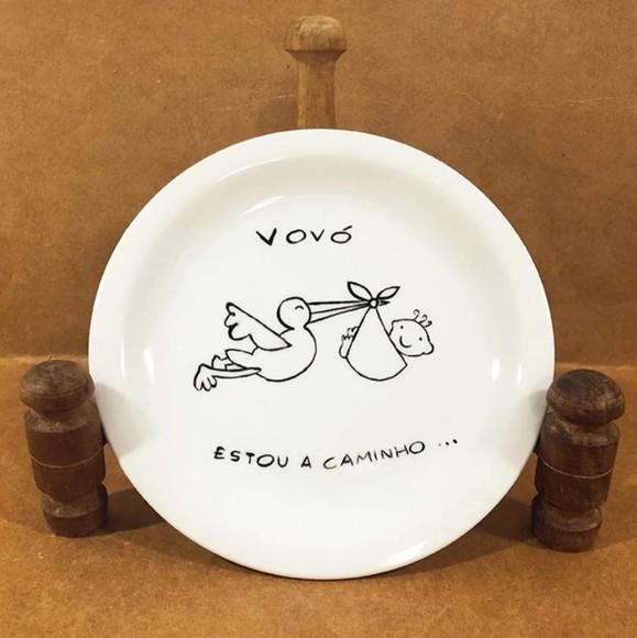 Kit 2 Prato Dec Personalizado 18 cm Anuncio Gravidez Vovó