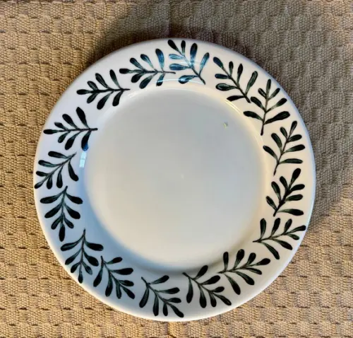 Kit 2 Pratos em Porcelana 24 cm Borda Pintada a Mão